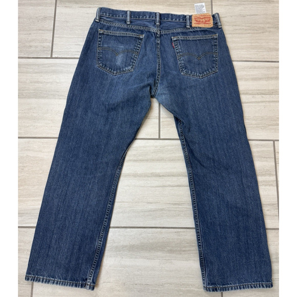 Levis 514 Straight Fit Men's Jeans Dark Blue Sizes 38x30 Slight Distress - Picture 2 of 6